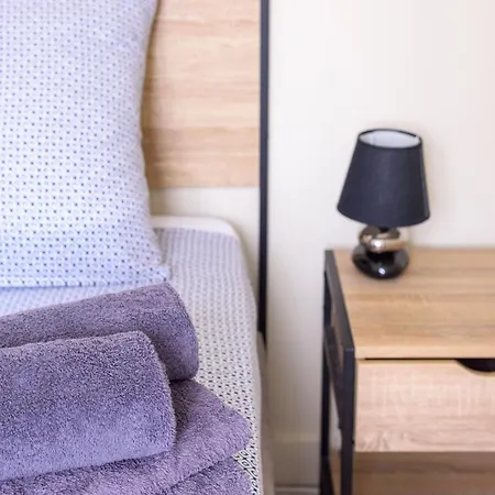 Quiet House For 2-4 People Close To The Beaches *