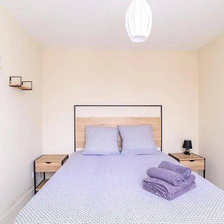 Nyaraló Quiet House For 2-4 People Close To The Beaches